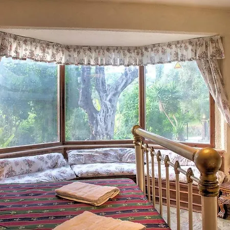 Brigadoon Corfu Άγιος Ιωάννης Περιστερών
